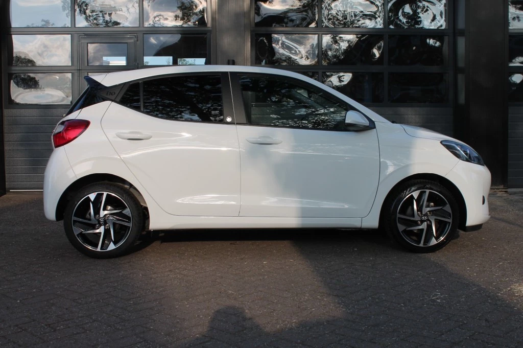 Hoofdafbeelding Hyundai i10