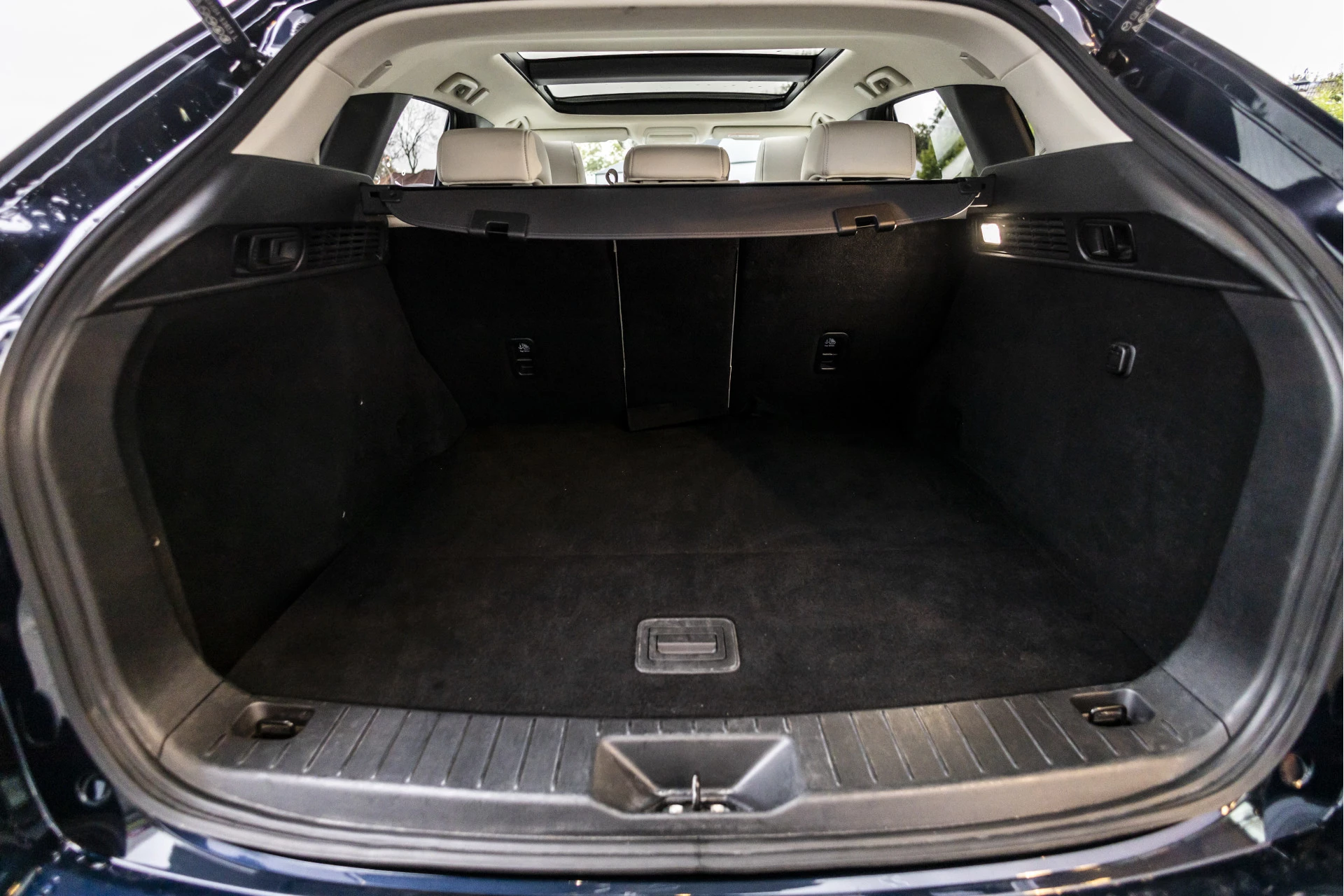 Hoofdafbeelding Mazda CX-60