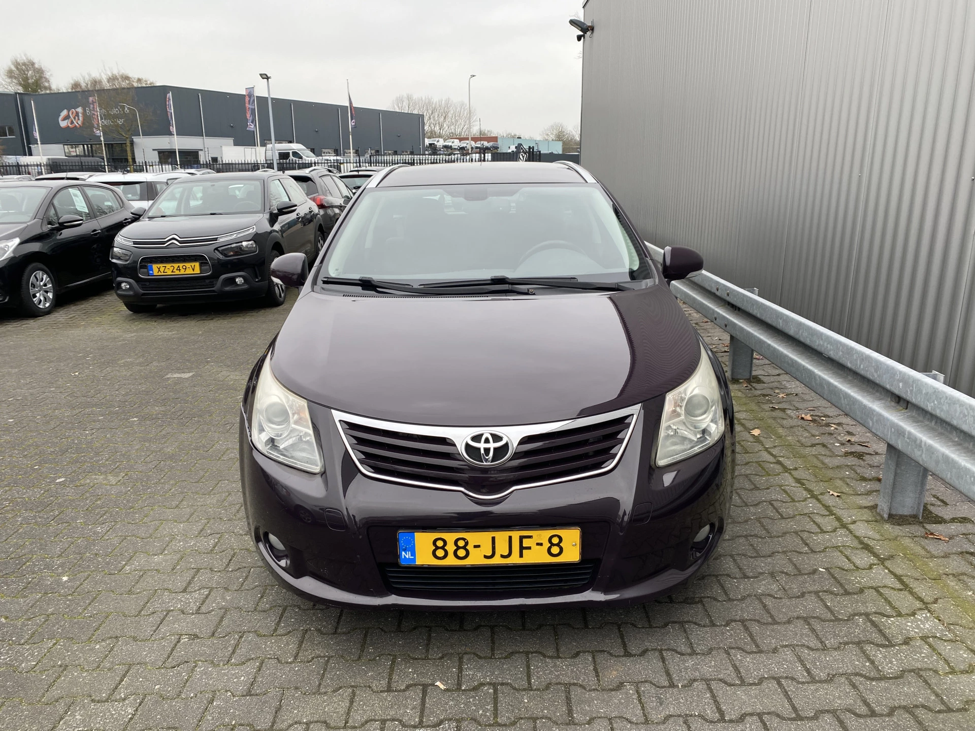Hoofdafbeelding Toyota Avensis