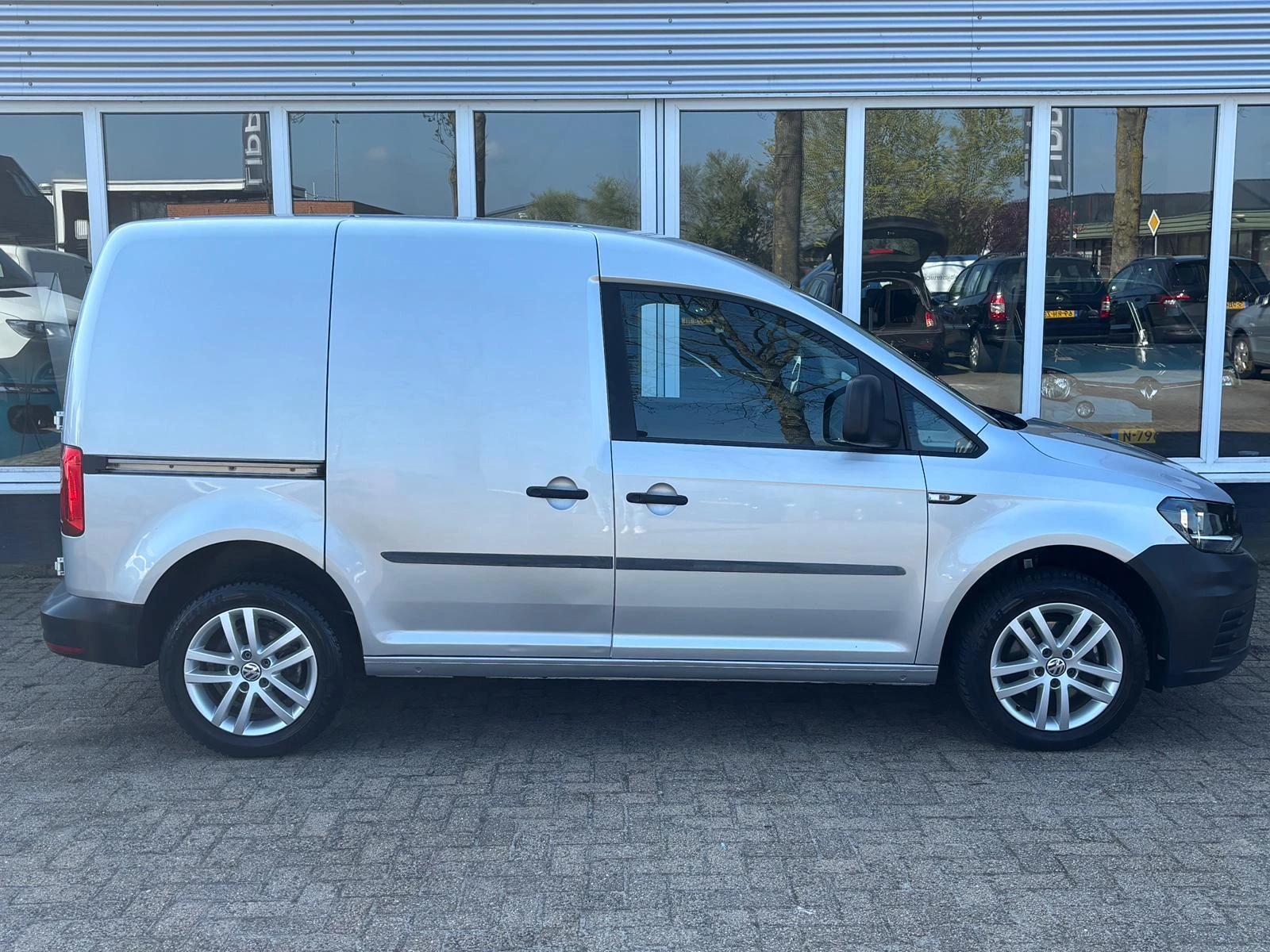 Hoofdafbeelding Volkswagen Caddy