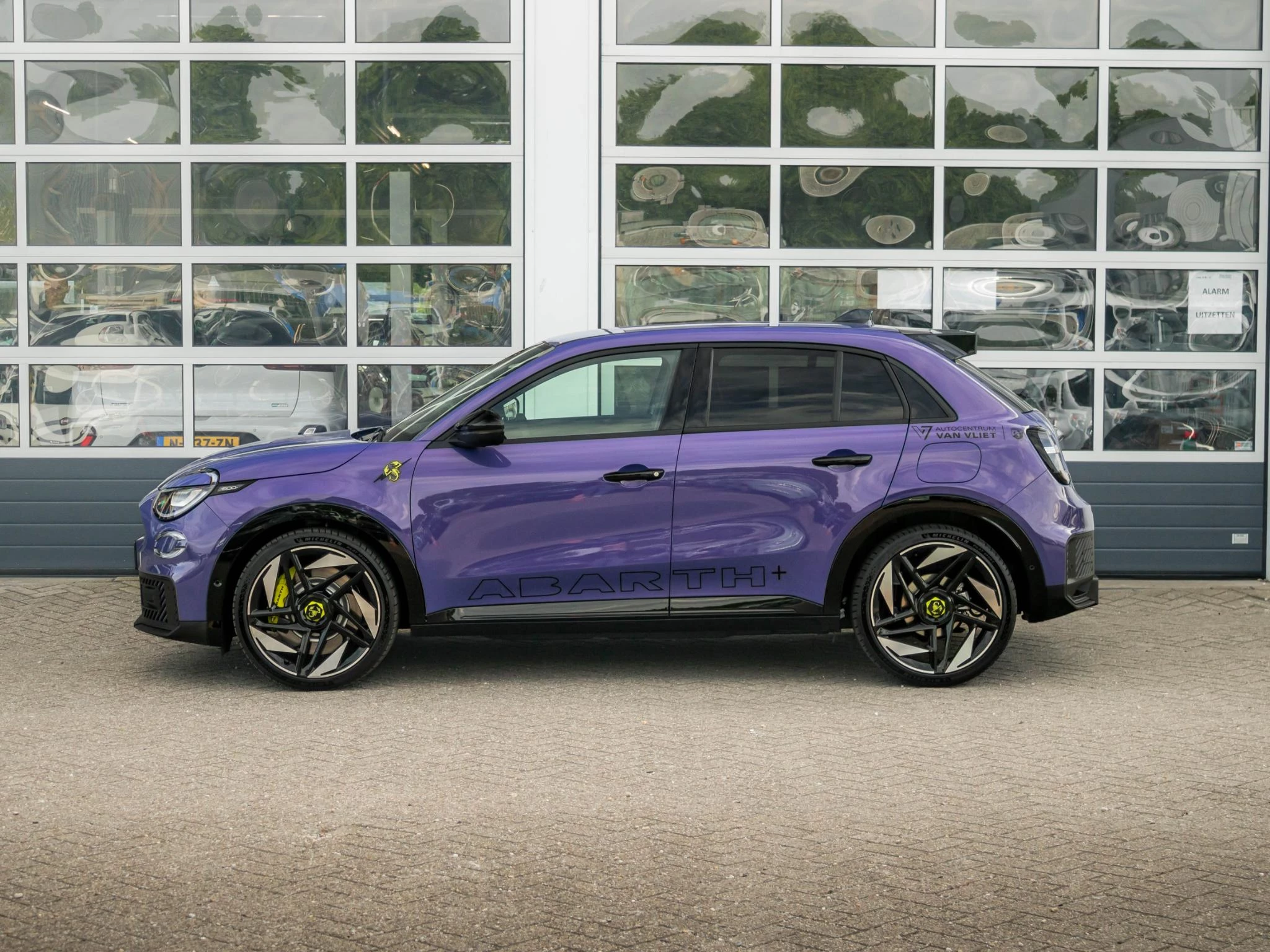 Hoofdafbeelding Abarth 600e