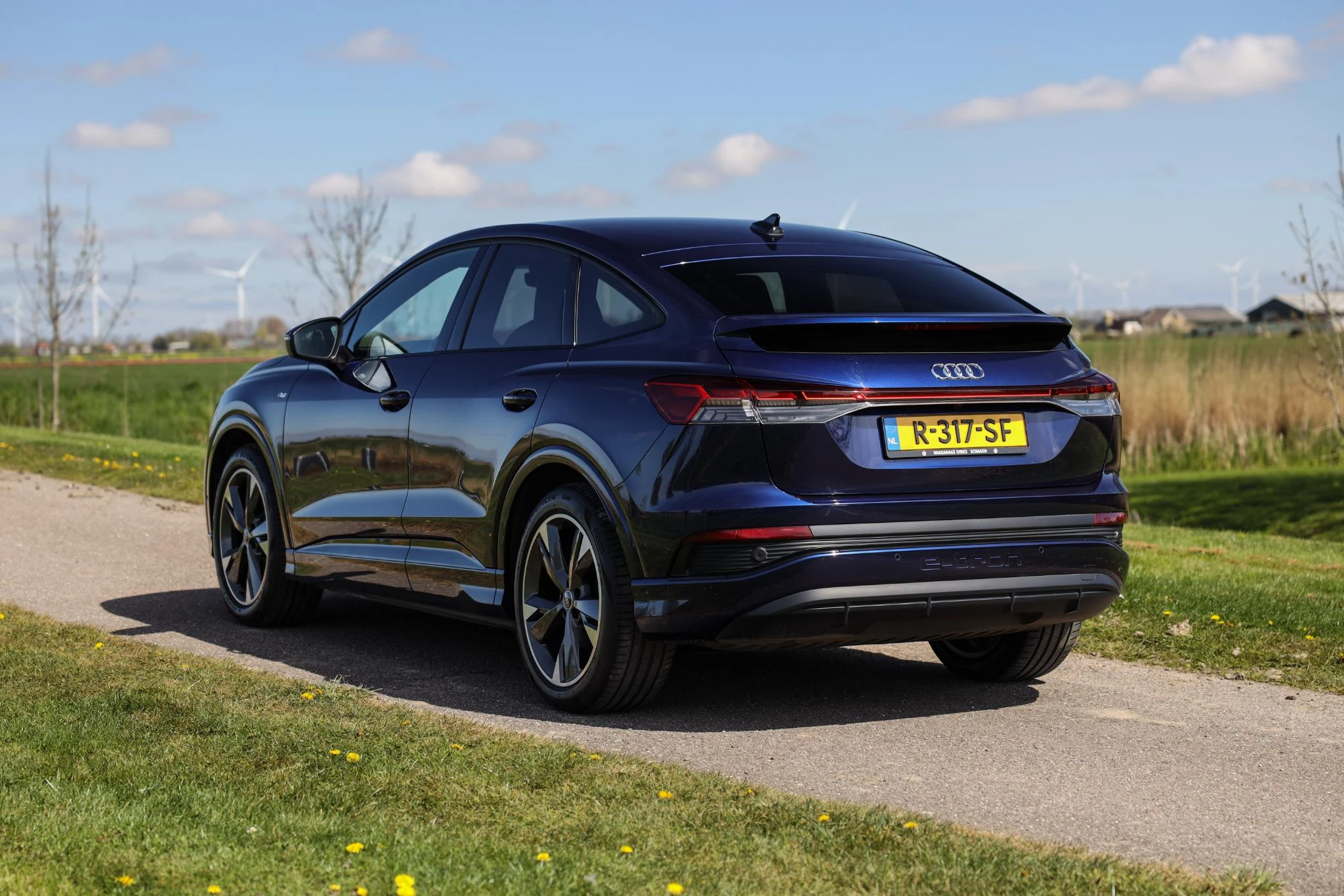 Hoofdafbeelding Audi Q4 e-tron
