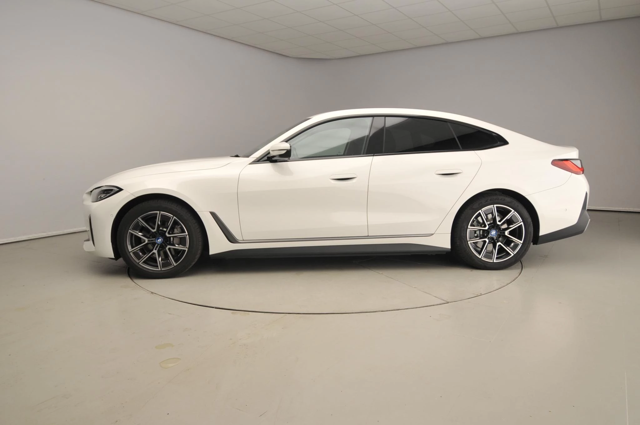 Hoofdafbeelding BMW i4