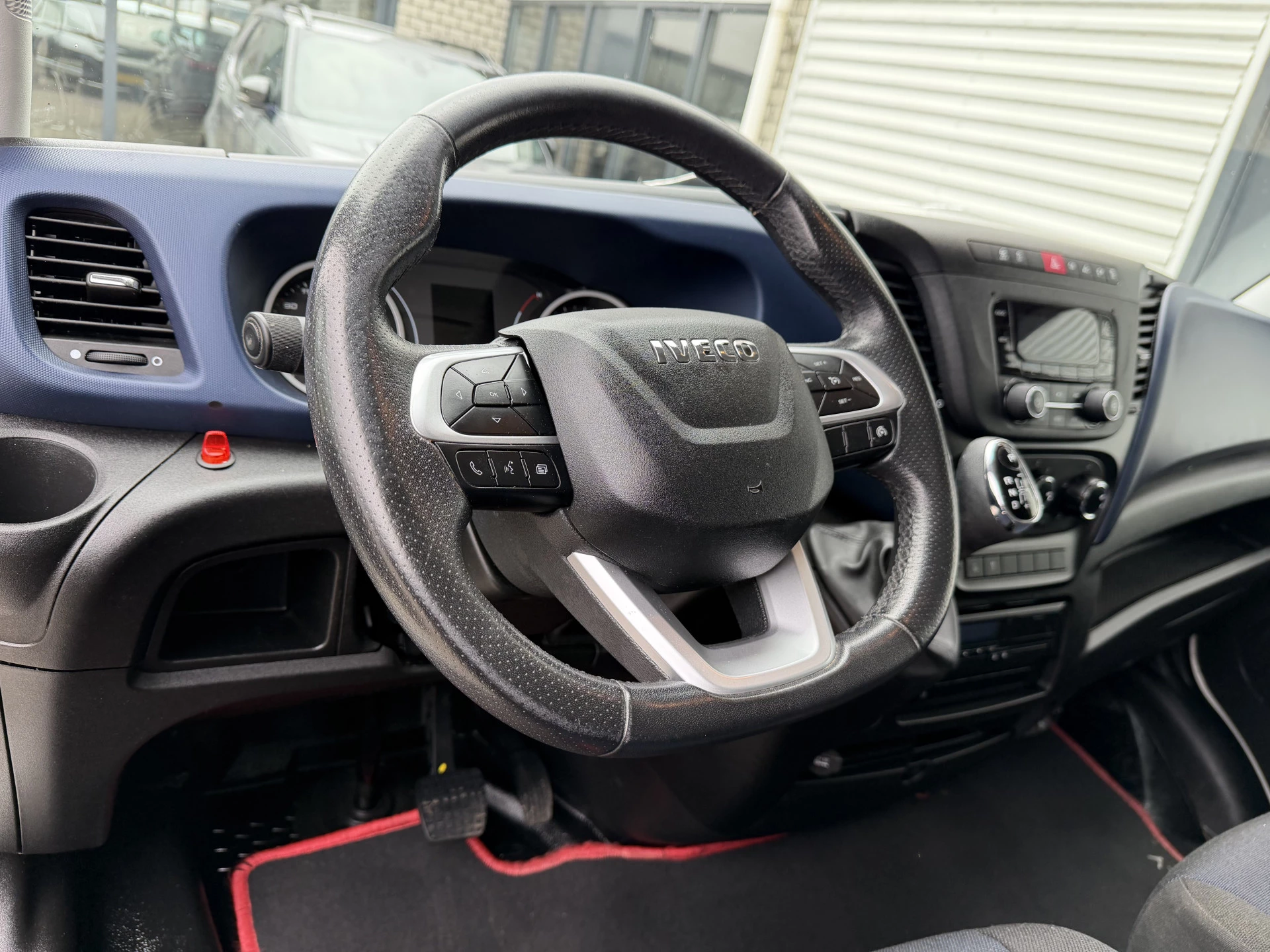 Hoofdafbeelding Iveco 40C18