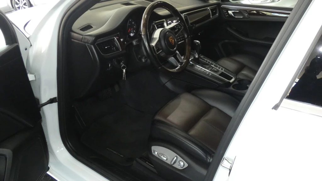 Hoofdafbeelding Porsche Macan