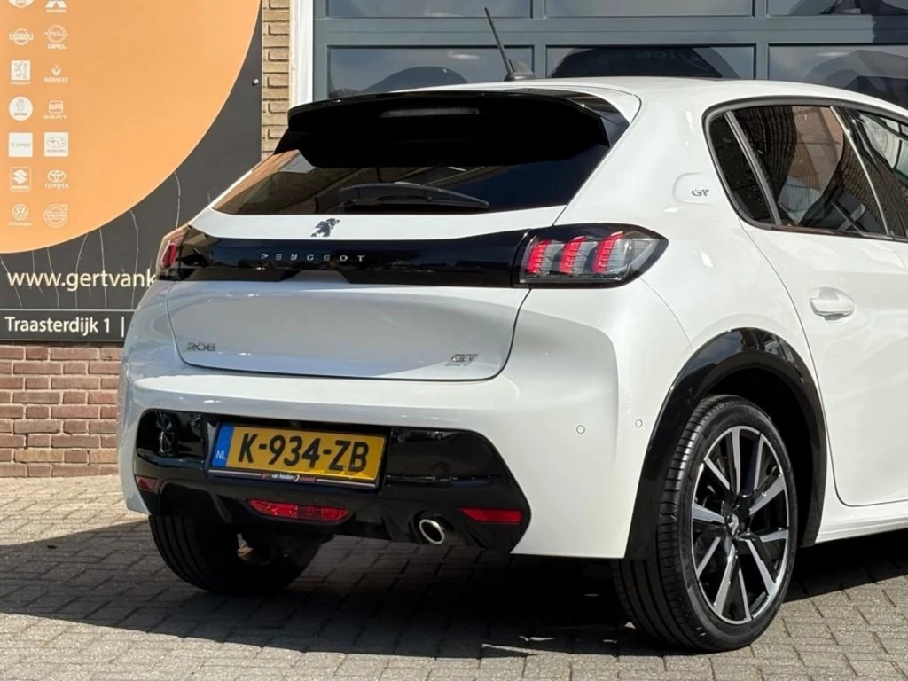 Hoofdafbeelding Peugeot 208