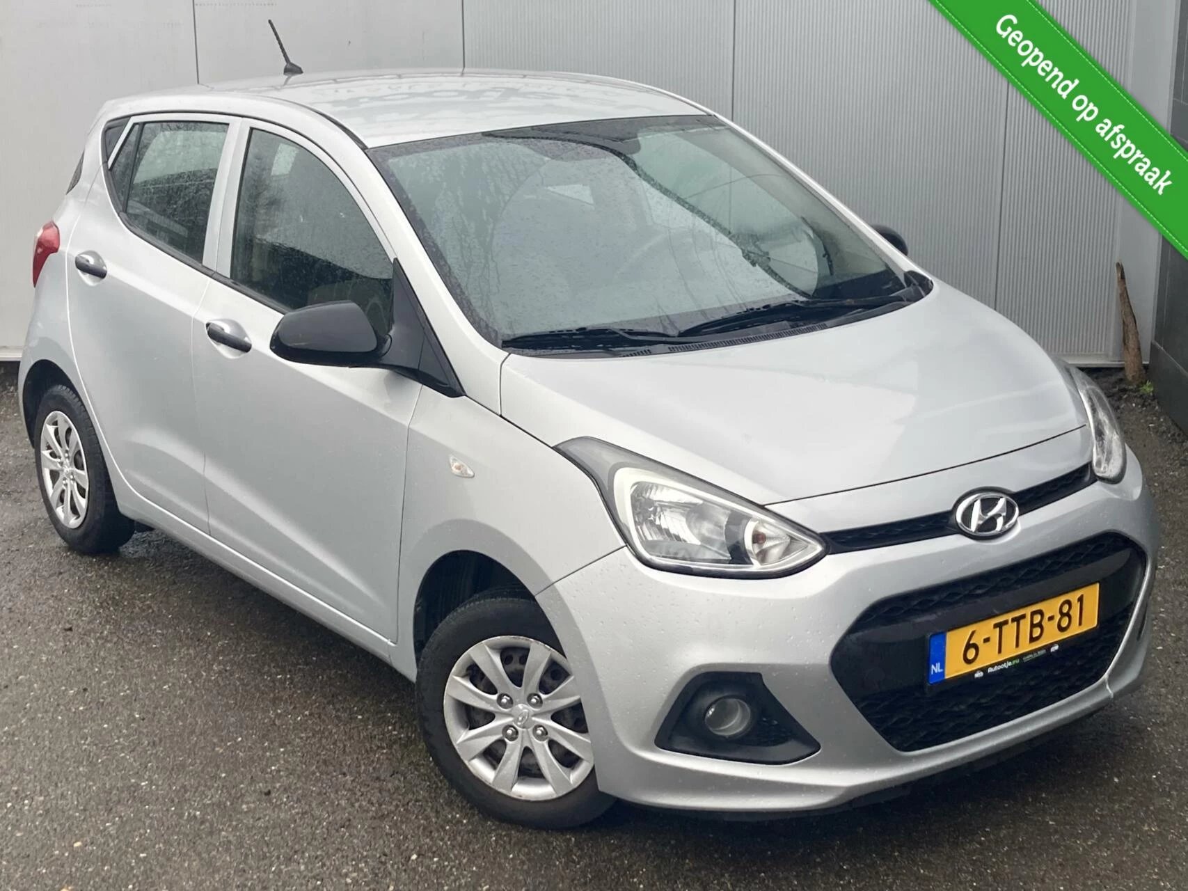 Hoofdafbeelding Hyundai i10