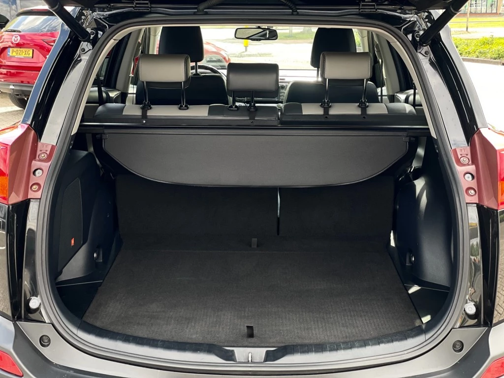 Hoofdafbeelding Toyota RAV4