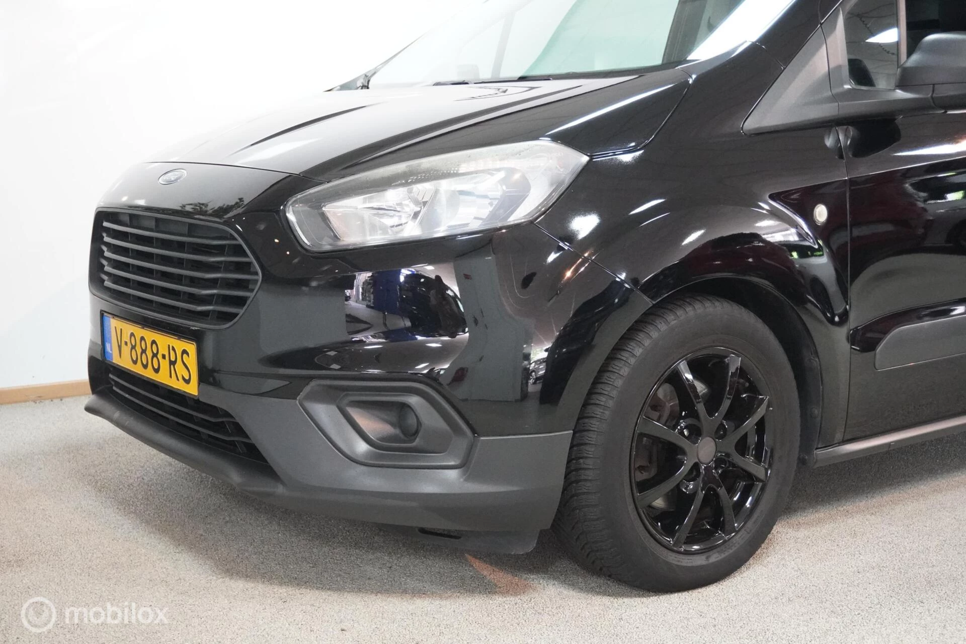 Hoofdafbeelding Ford Transit Courier