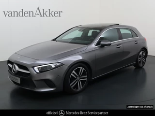 Mercedes-Benz A-Klasse 200 Luxury 164pk // Panoramadak // Carplay // Sfeerverlichting // MultiBeam LED // Keyless Entry // Camera // Advanced Audio