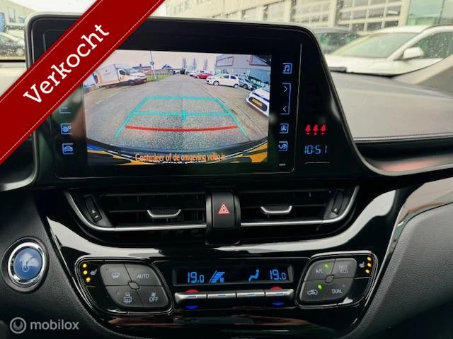 Hoofdafbeelding Toyota C-HR