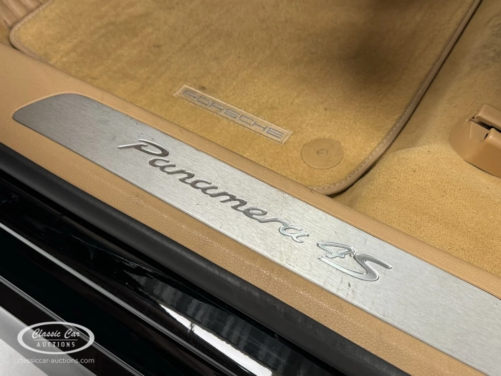 Hoofdafbeelding Porsche Panamera