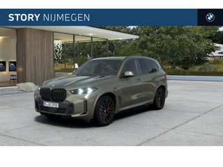 BMW X5 xDrive50e M Sport Automaat / Panoramadak / Trekhaak / M Multifunctionele Stoelen / Soft-Close / Parking Assistant Professional / Comfort Access