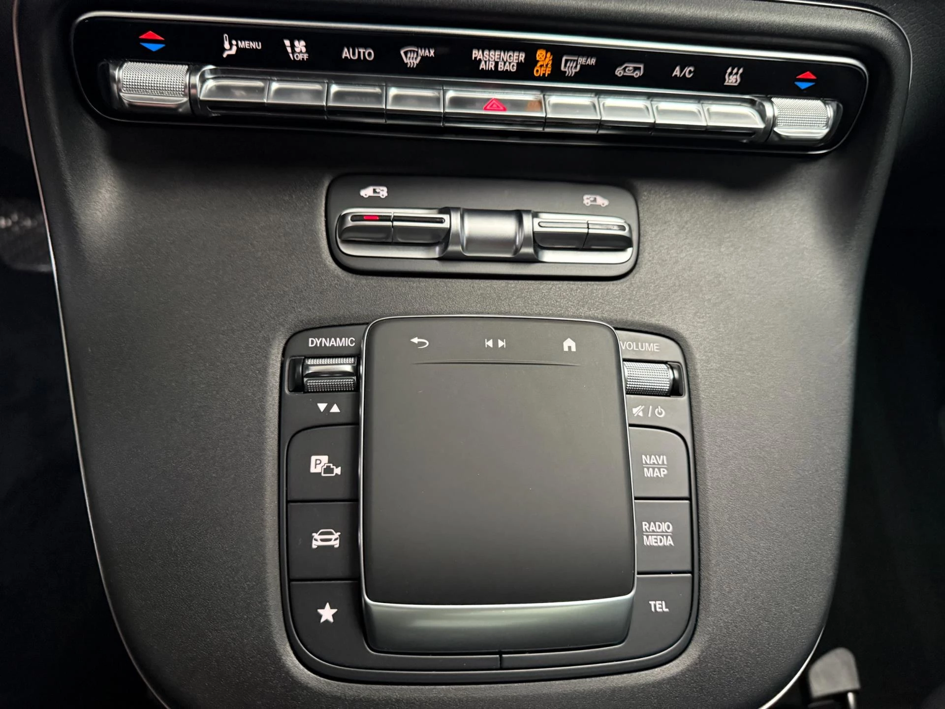 Hoofdafbeelding Mercedes-Benz EQV