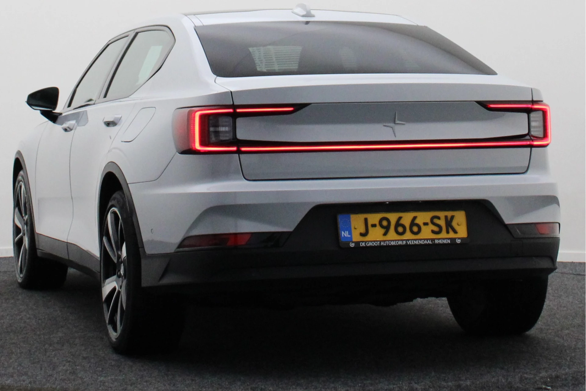 Hoofdafbeelding Polestar 2