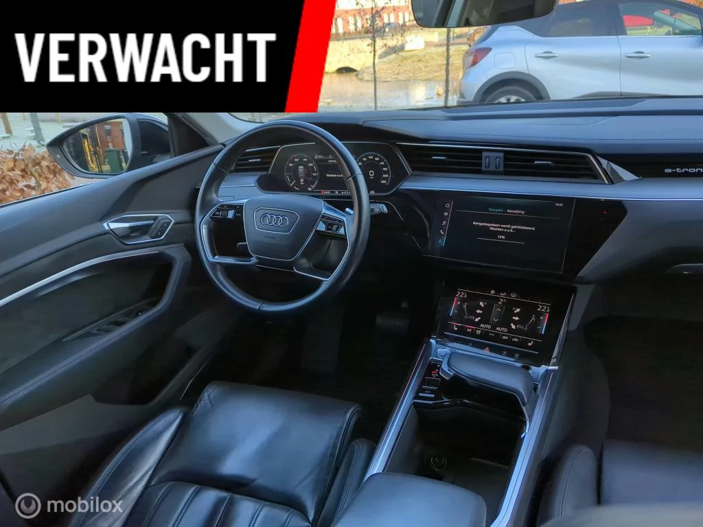 Hoofdafbeelding Audi e-tron