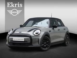 Mini 5-deurs Cooper | Classic + Sportstoelen + Comfort Access + Apple Carplay + Verwarmbare Voorstoelen + Climate Control + LED Koplampen + 16'' Victory Spoke Black