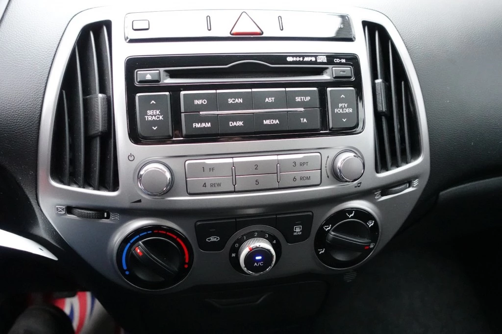 Hoofdafbeelding Hyundai i20