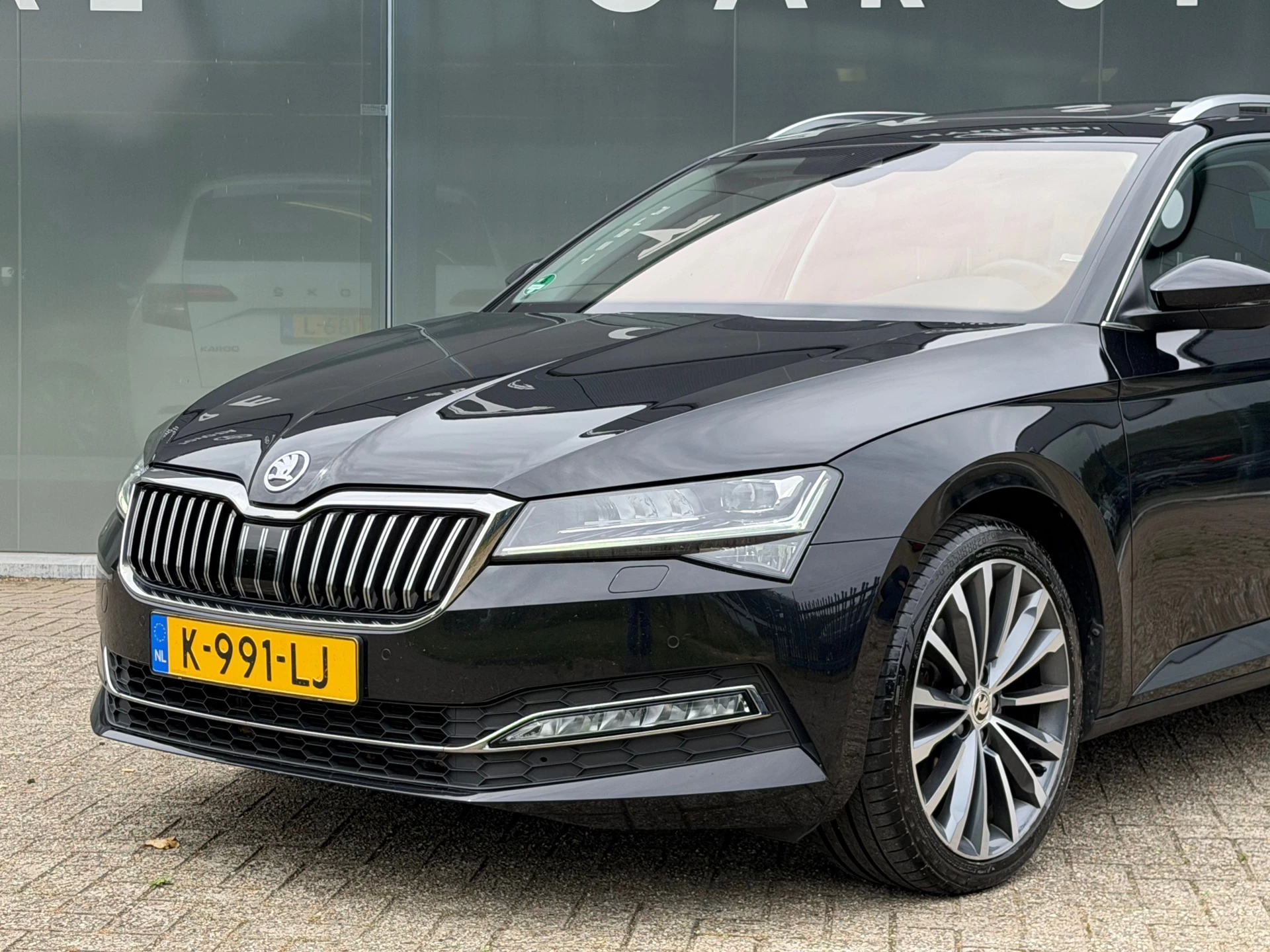 Hoofdafbeelding Škoda Superb