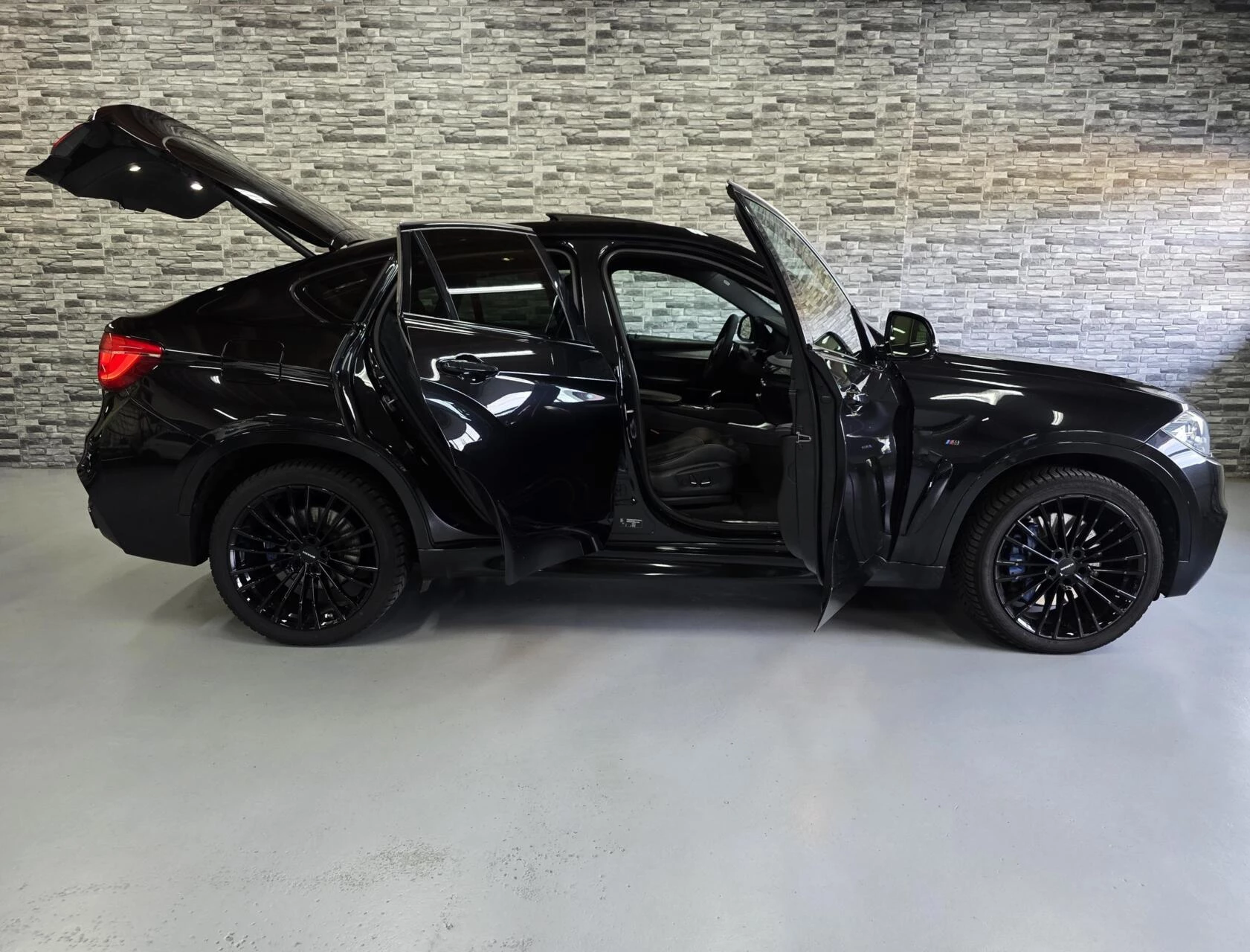 Hoofdafbeelding BMW X6