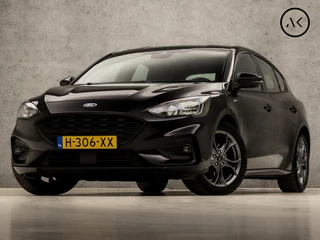 Ford Focus 1.0 EcoBoost ST Line Sport (APPLE CARPLAY, BLACK PAKKET, NAVIGATIE, SPORTSTOELEN, RODE STIKSELS, ZWART HEMEL, CLIMATE CONTROL, KEYLESS START, NIEUWSTAAT)
