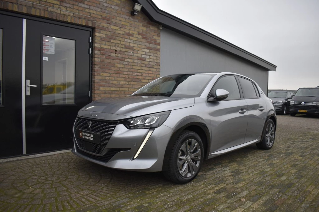 Hoofdafbeelding Peugeot e-208