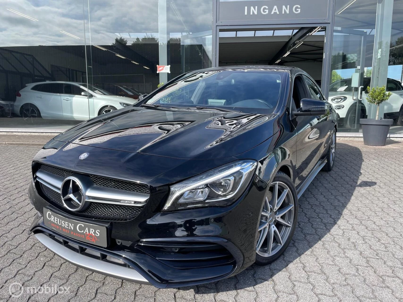 Hoofdafbeelding Mercedes-Benz CLA