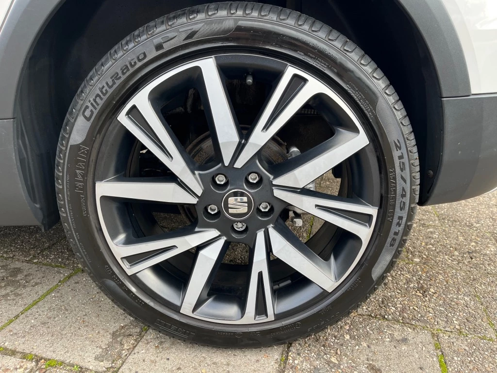 Hoofdafbeelding SEAT Arona