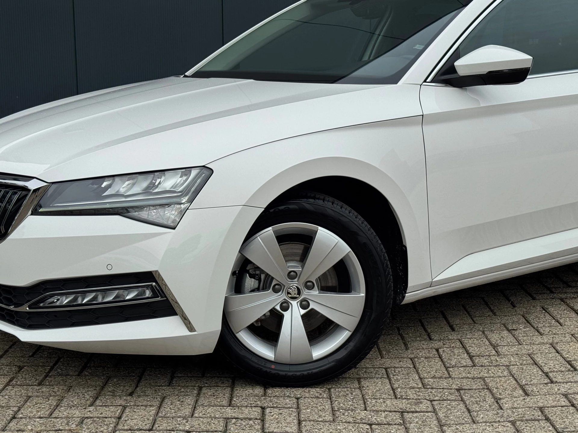 Hoofdafbeelding Škoda Superb