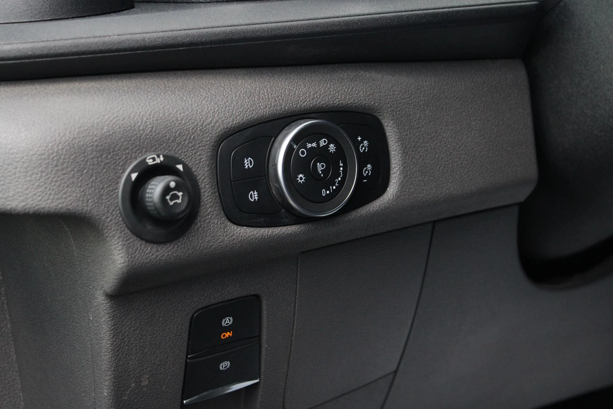 Hoofdafbeelding Ford E-Transit