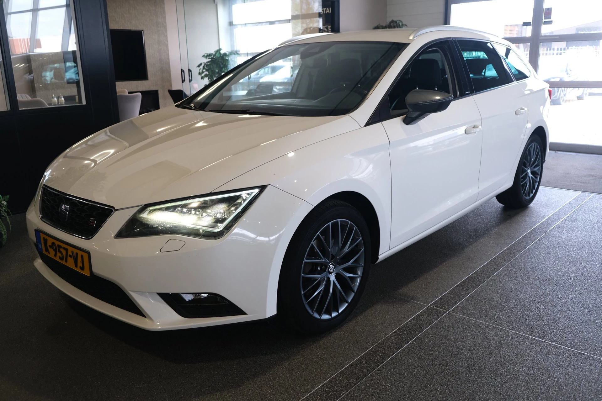 Hoofdafbeelding SEAT Leon