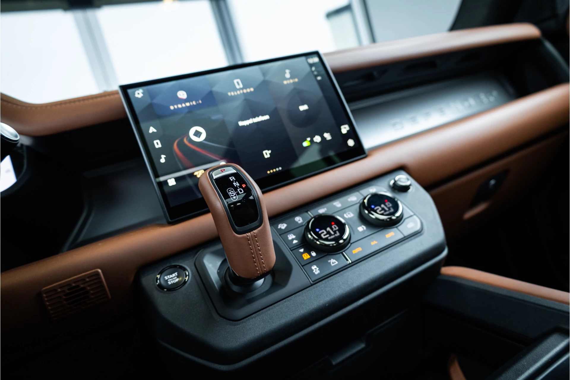 Hoofdafbeelding Land Rover Defender