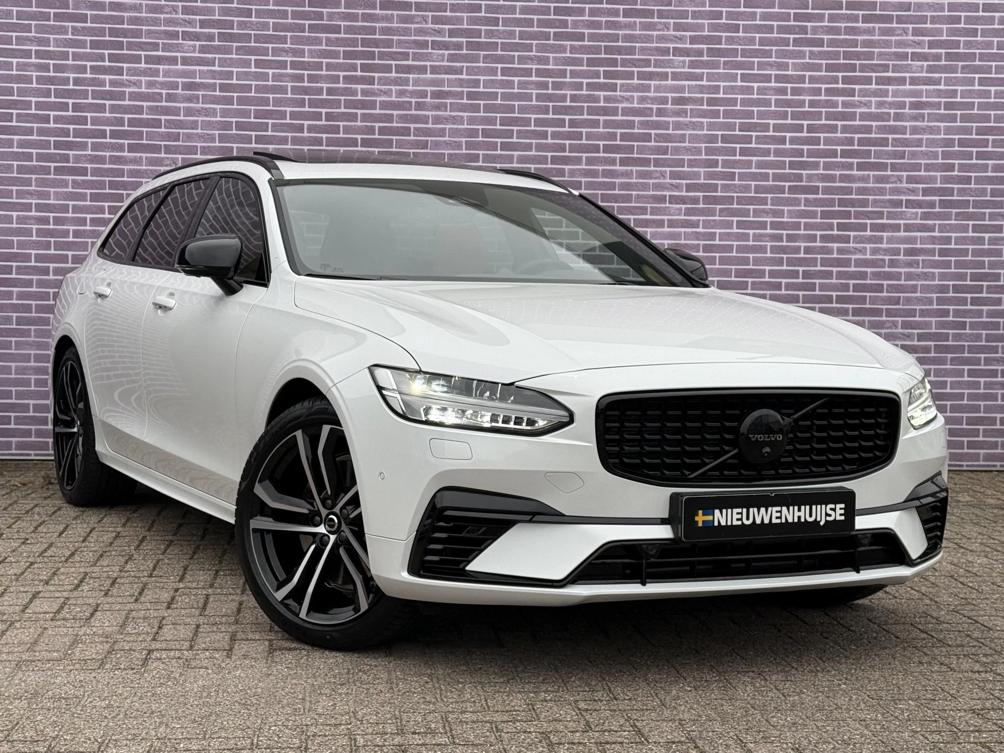 Hoofdafbeelding Volvo V90