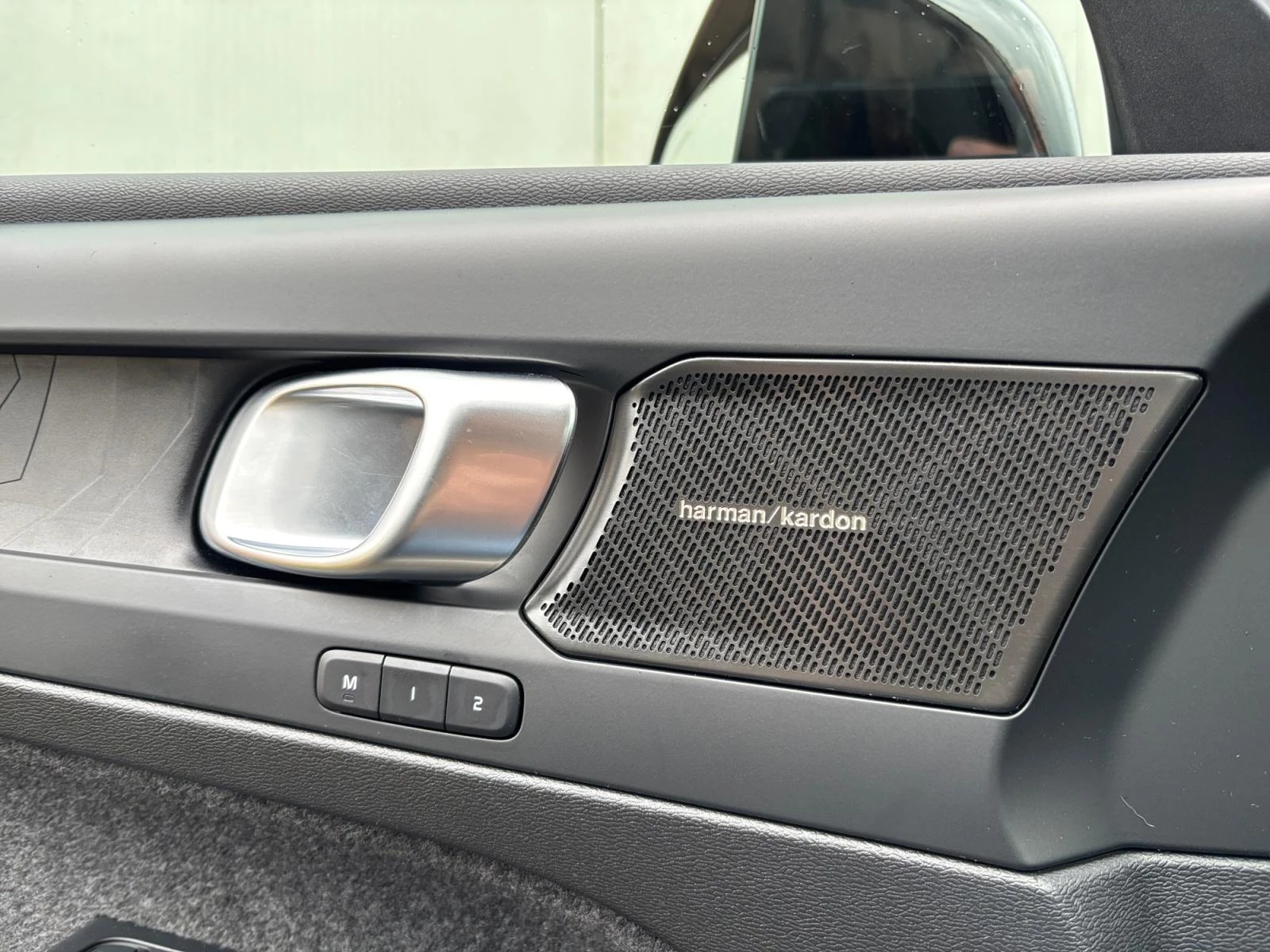 Hoofdafbeelding Volvo C40