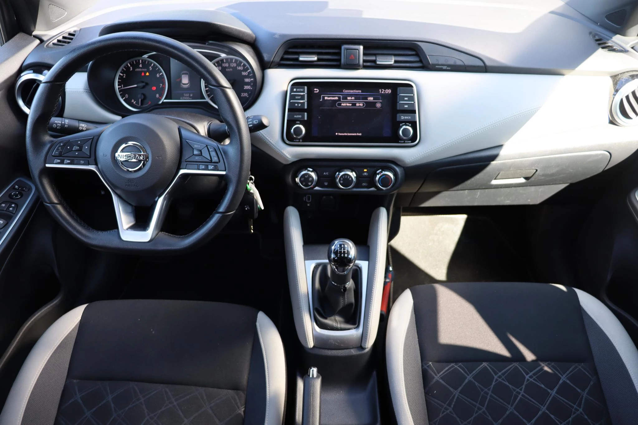 Hoofdafbeelding Nissan Micra
