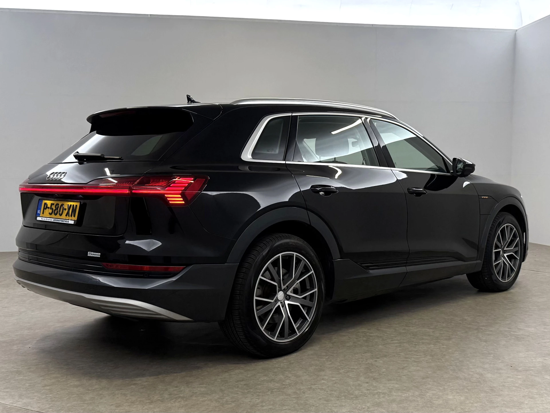 Hoofdafbeelding Audi e-tron