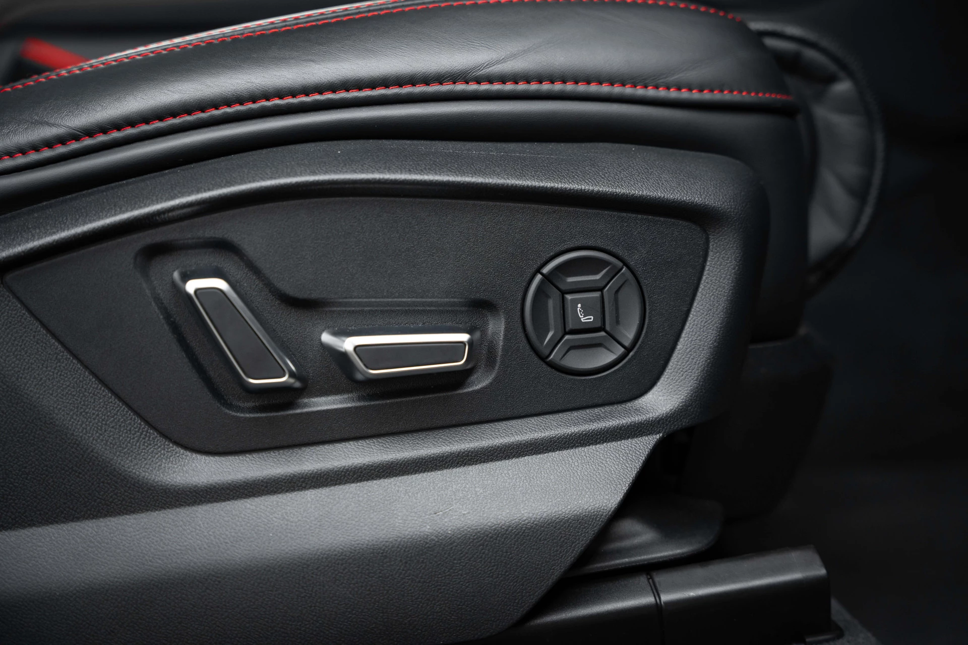 Hoofdafbeelding Audi RSQ8