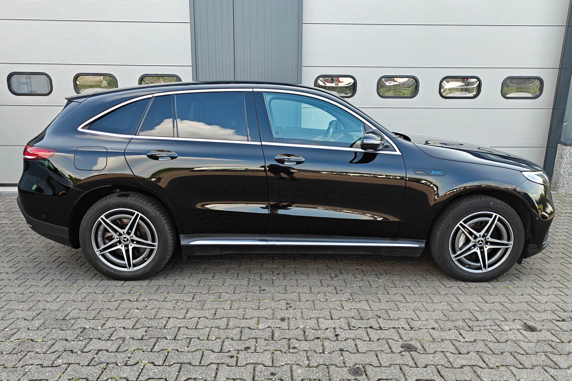 Hoofdafbeelding Mercedes-Benz EQC