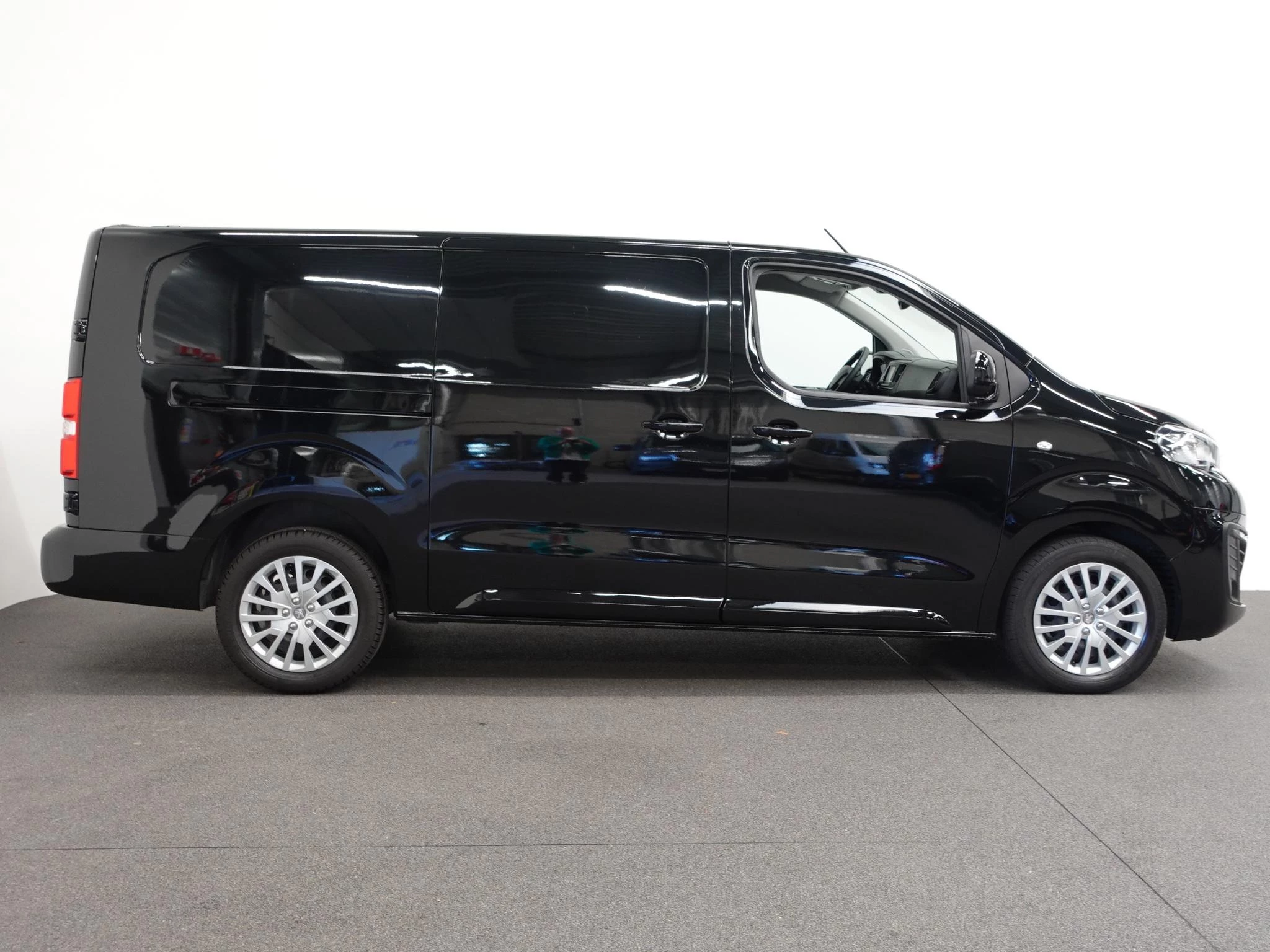 Hoofdafbeelding Peugeot Expert