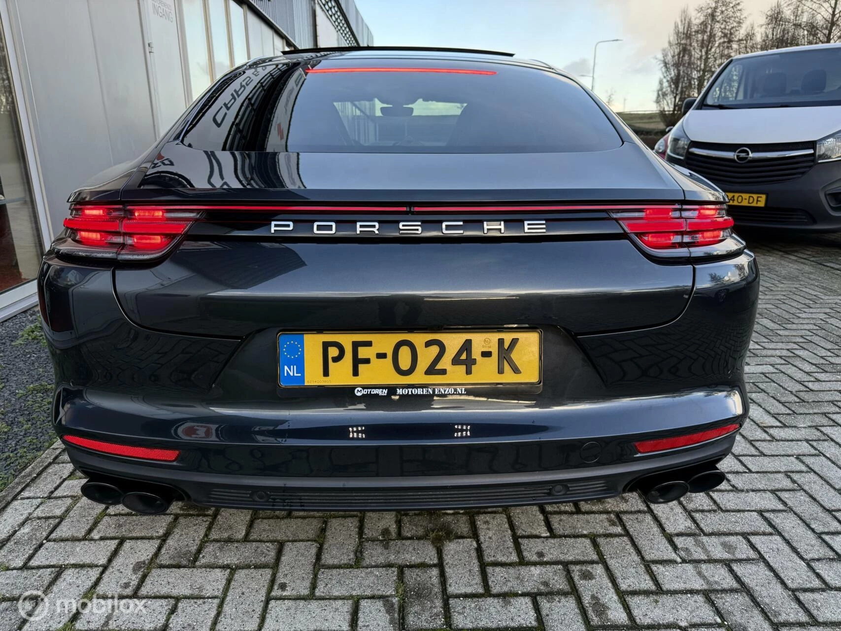 Hoofdafbeelding Porsche Panamera