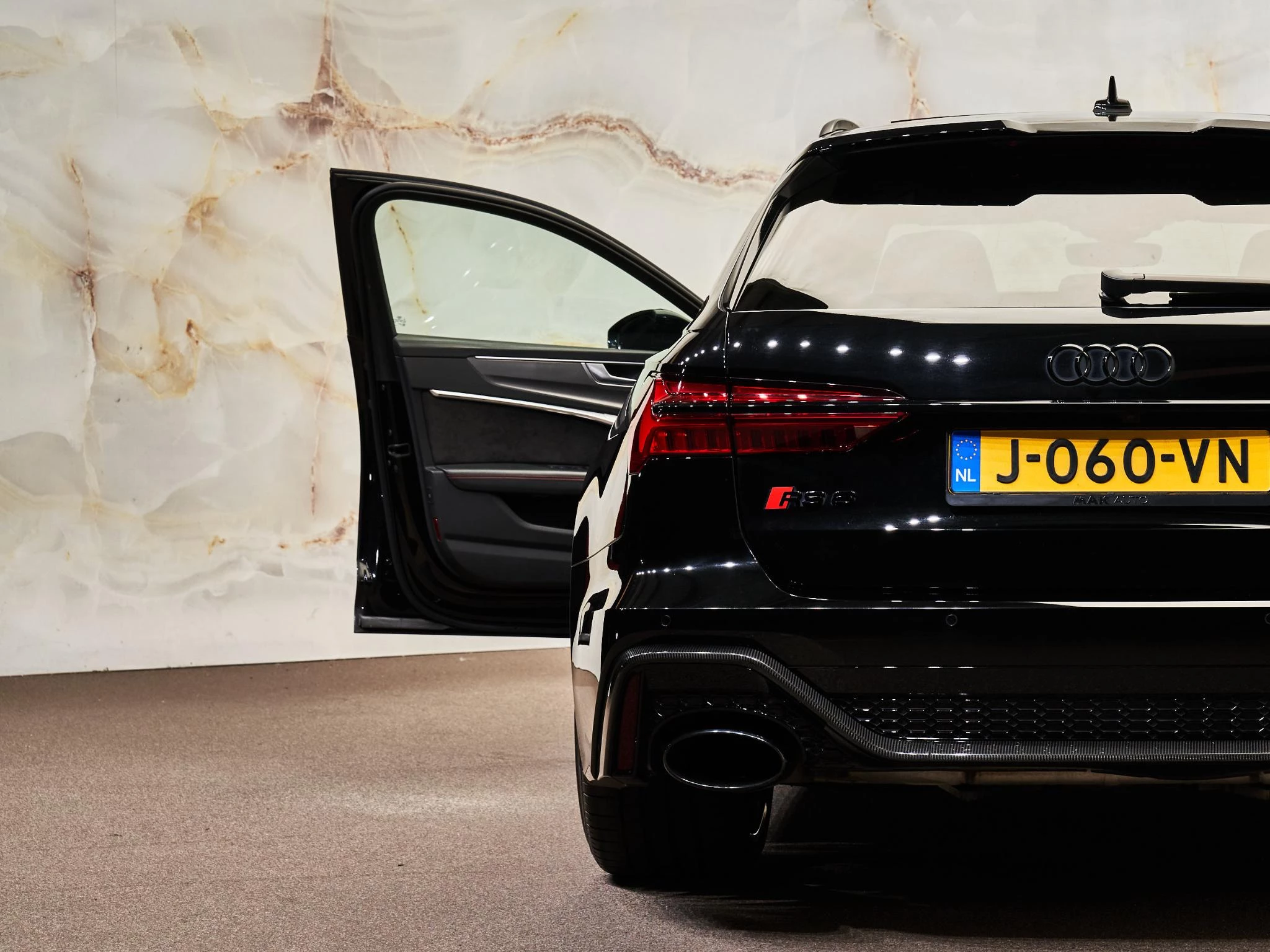 Hoofdafbeelding Audi RS6