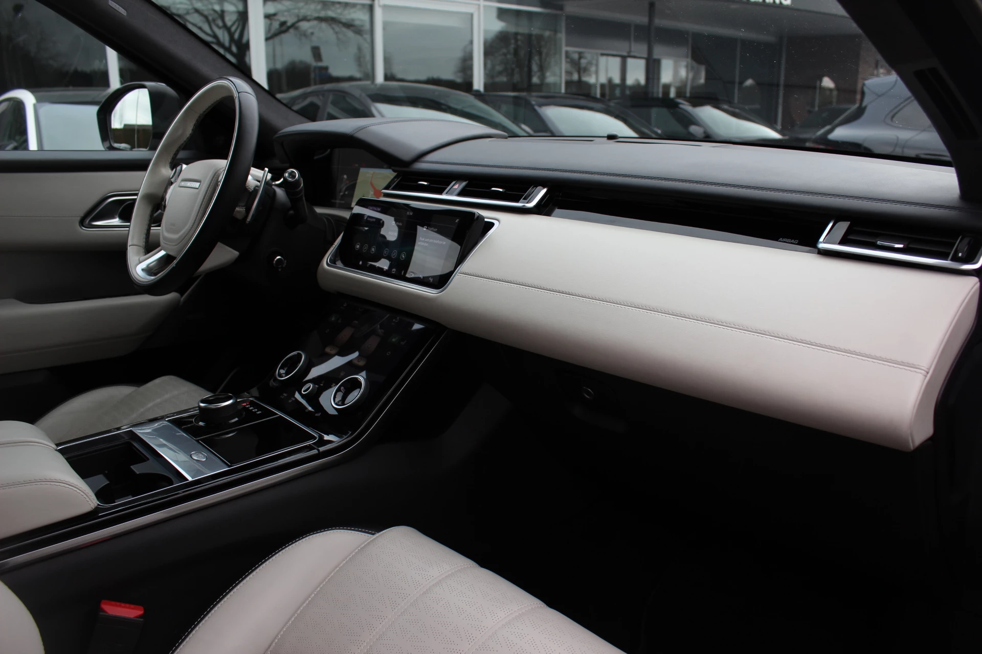 Hoofdafbeelding Land Rover Range Rover Velar