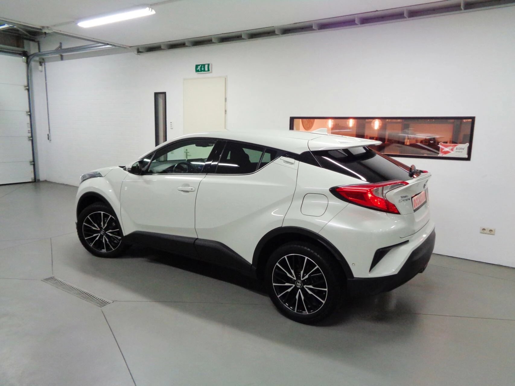 Hoofdafbeelding Toyota C-HR