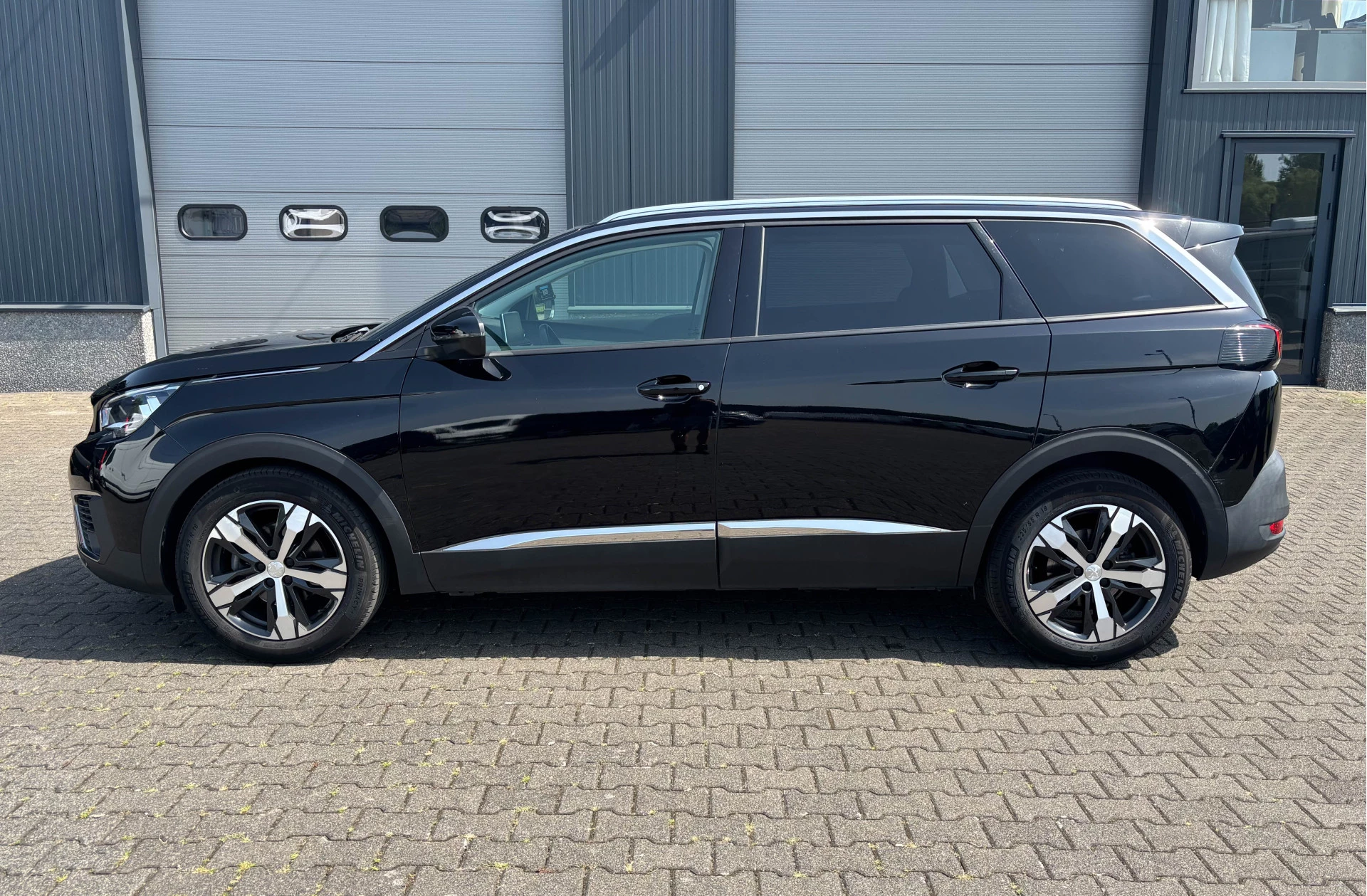 Hoofdafbeelding Peugeot 5008