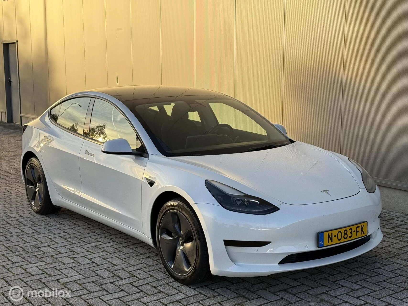 Hoofdafbeelding Tesla Model 3