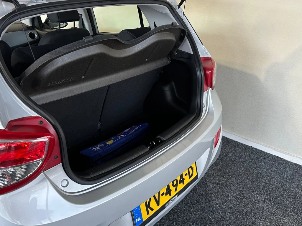 Hoofdafbeelding Hyundai i10
