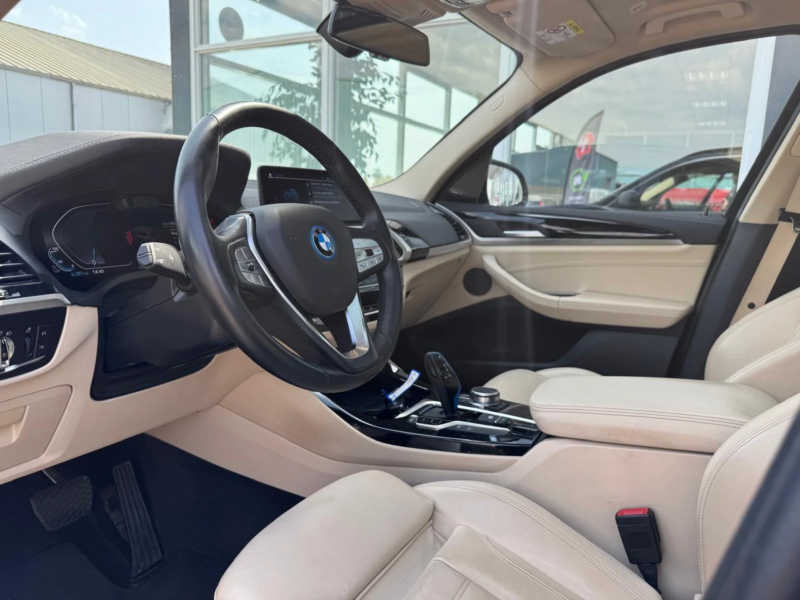 Hoofdafbeelding BMW iX3