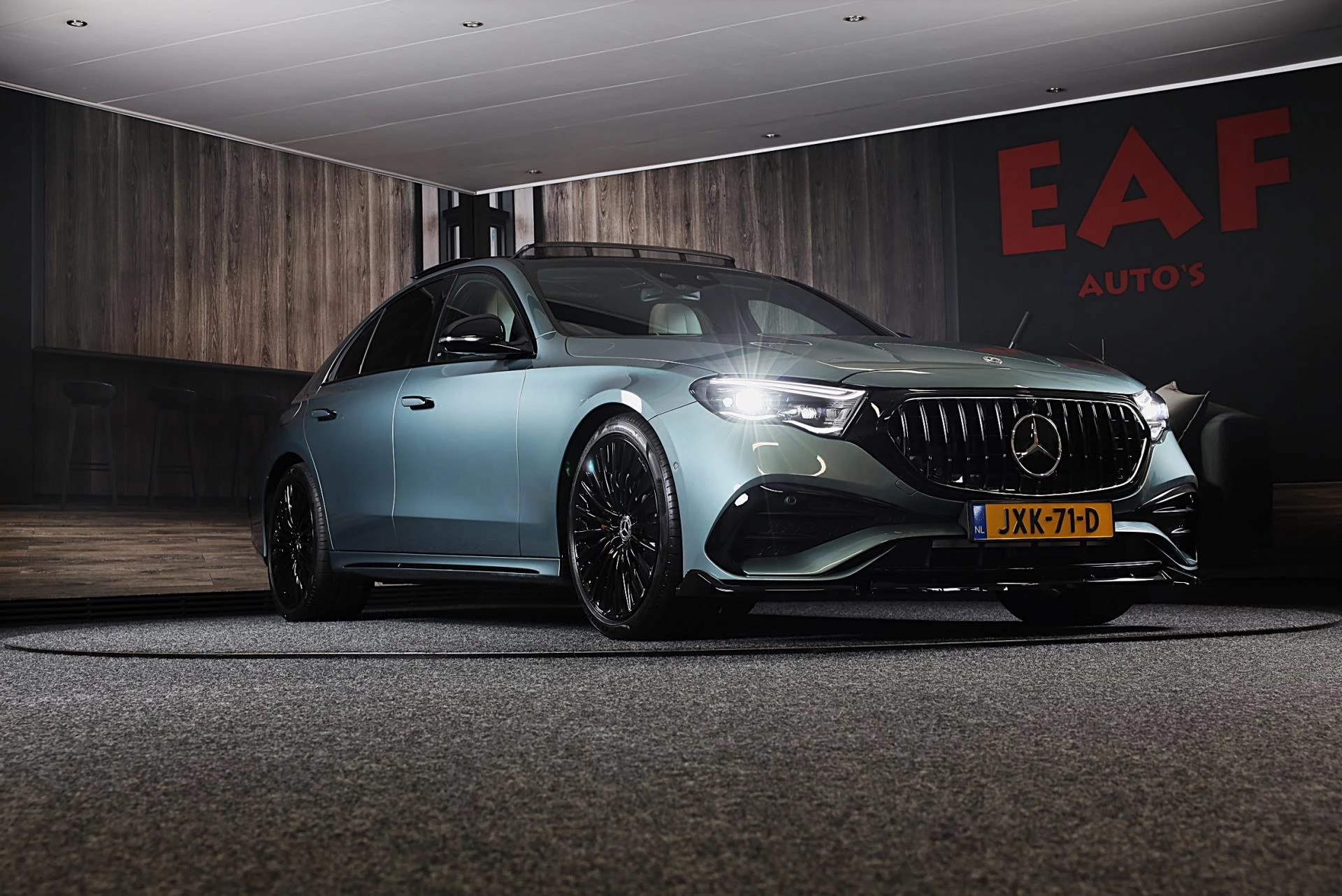 Hoofdafbeelding Mercedes-Benz E-Klasse