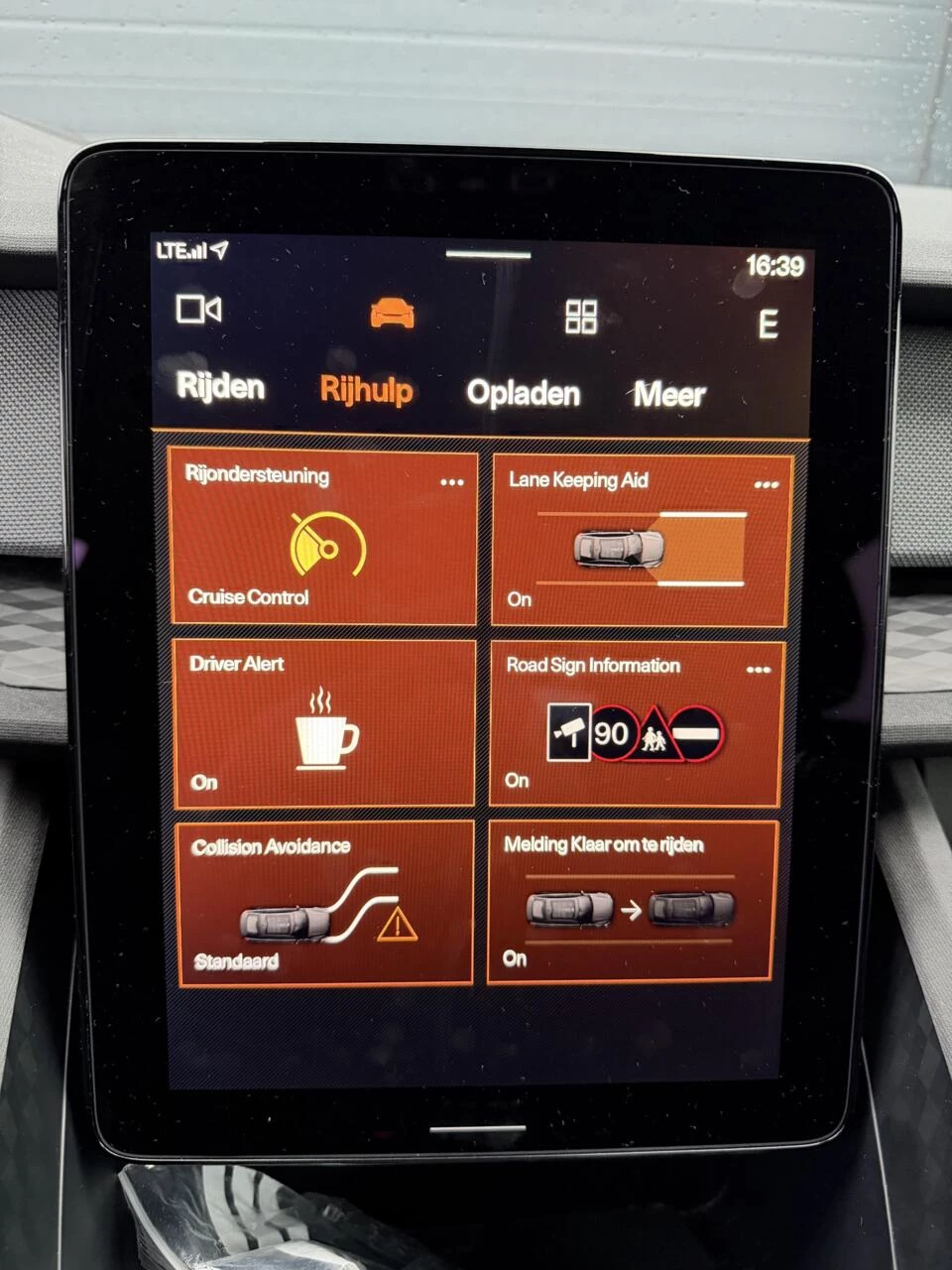 Hoofdafbeelding Polestar 2