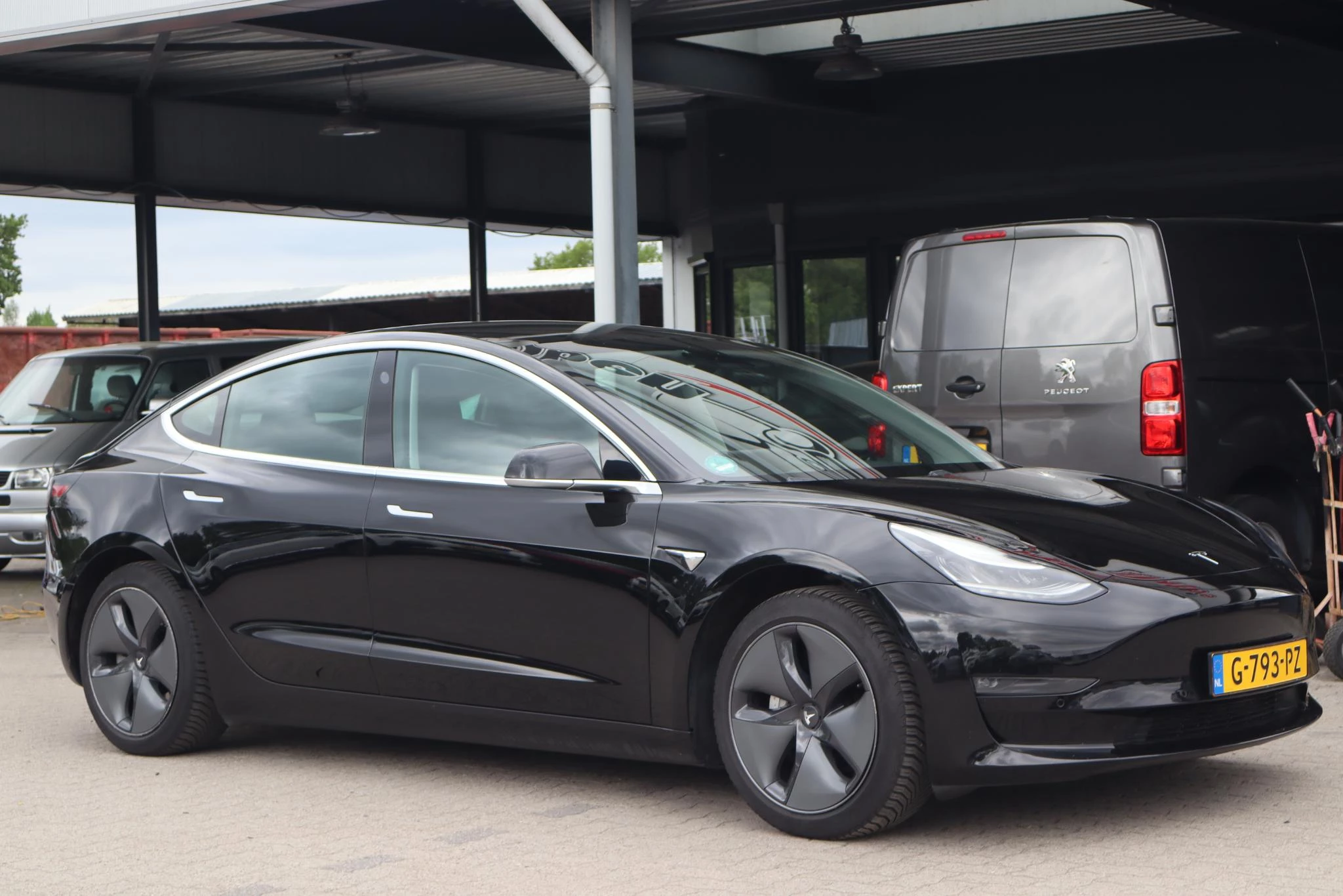 Hoofdafbeelding Tesla Model 3